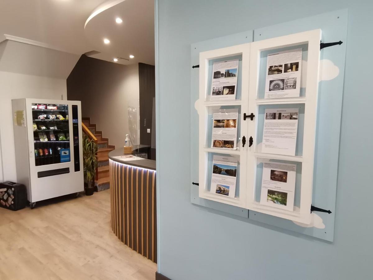 לוגו Hotel Brios מראה חיצוני תמונה