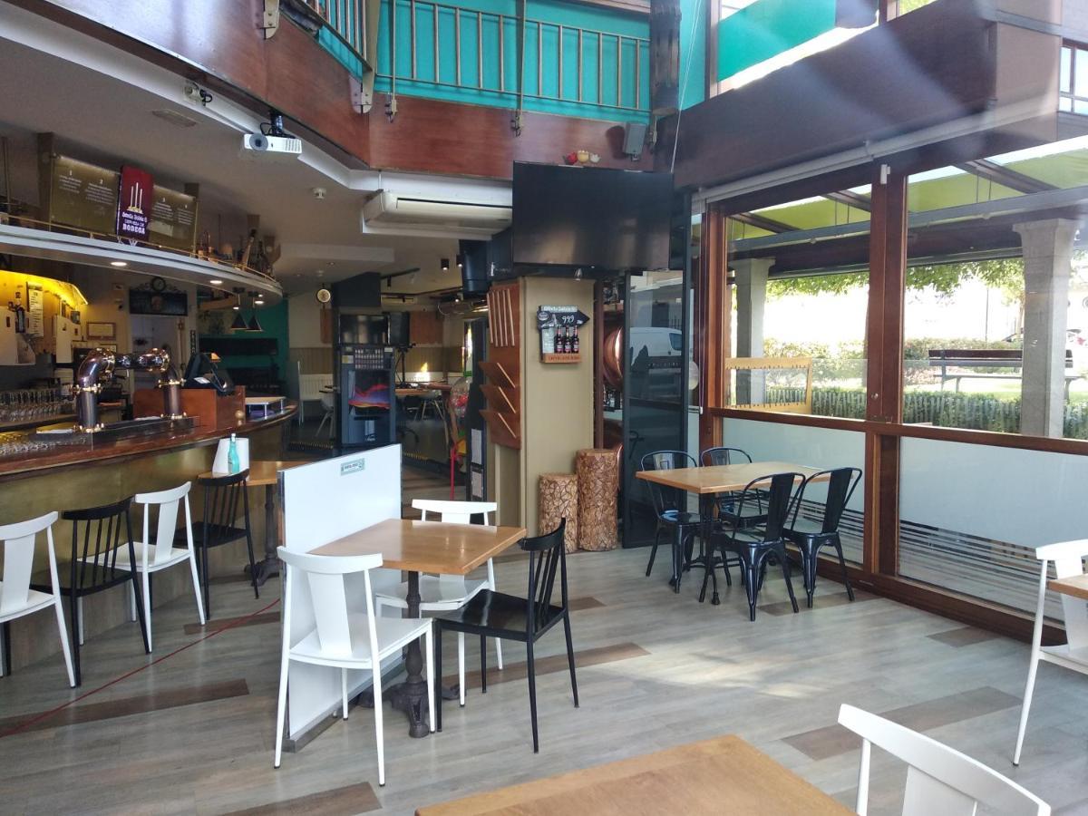 לוגו Hotel Brios מראה חיצוני תמונה